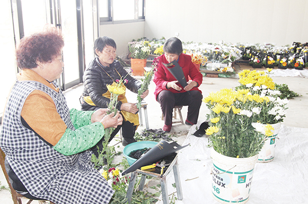 文明祭祀 鮮花“先行”